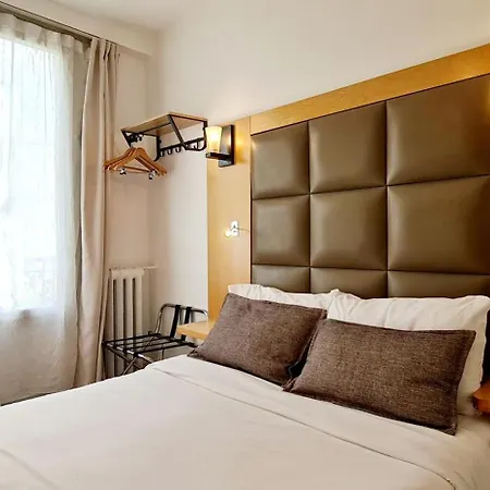 Hotel De France 18-3